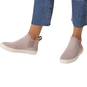 Rothy’s The Chelsea Lilac slip on ankle knit bootie shoes women’s size 7.5